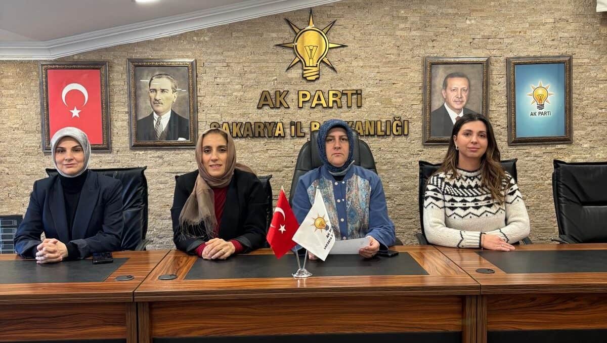 AK Parti Sakarya: 28 Şubat’ın 29. yılında darbe ve vesayetçi zihniyeti kınıyoruz