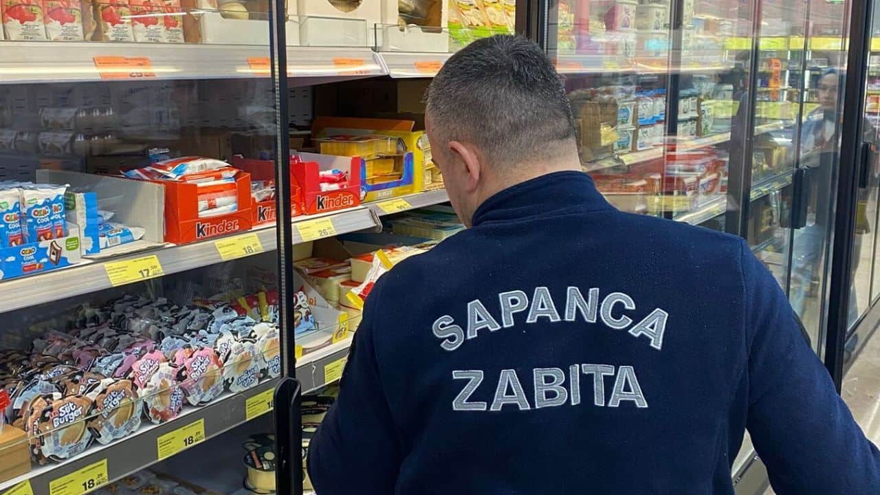 Sapanca Belediyesi, Marketlerde Hijyen ve Fiyat Etiketi Kontrollerine Devam Ediyor