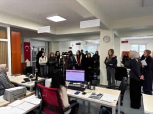 Pamukova Vergi Dairesi'nde Öğrencilerle Vergi ve Kariyer Hakkında Bilgilendirme Gerçekleştirildi