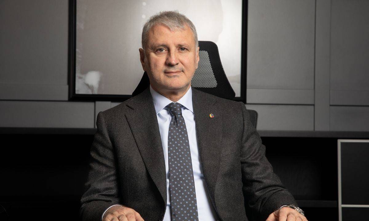 Akgün Altuğ’dan Kadir Gecesi’nde Birlik ve Huzur Temennisi