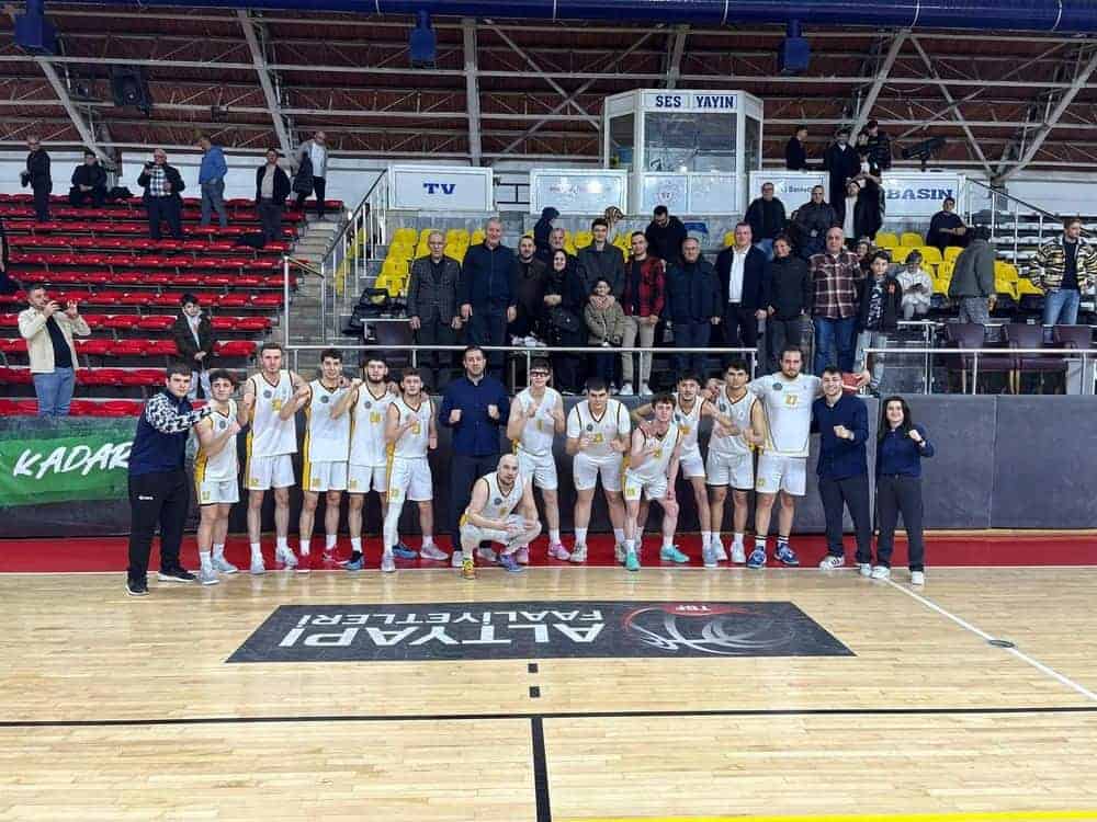 Serdivan Belediyesi Spor Kulübü U-15 Güreş ve Basketbol Branşlarında Başarıya Ulaştı