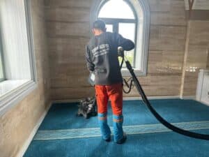 Serdivan Belediyesi Ramazan Bayramı Öncesi İlçede Kapsamlı Temizlik Çalışmalarını Sürdürüyor