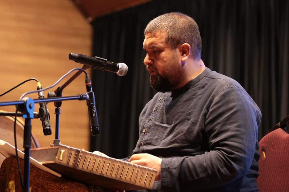 Serdivan'da Sedat Anar'dan Aziz Mahmut Hüdayi İlahileriyle Anlamlı Ramazan Konseri