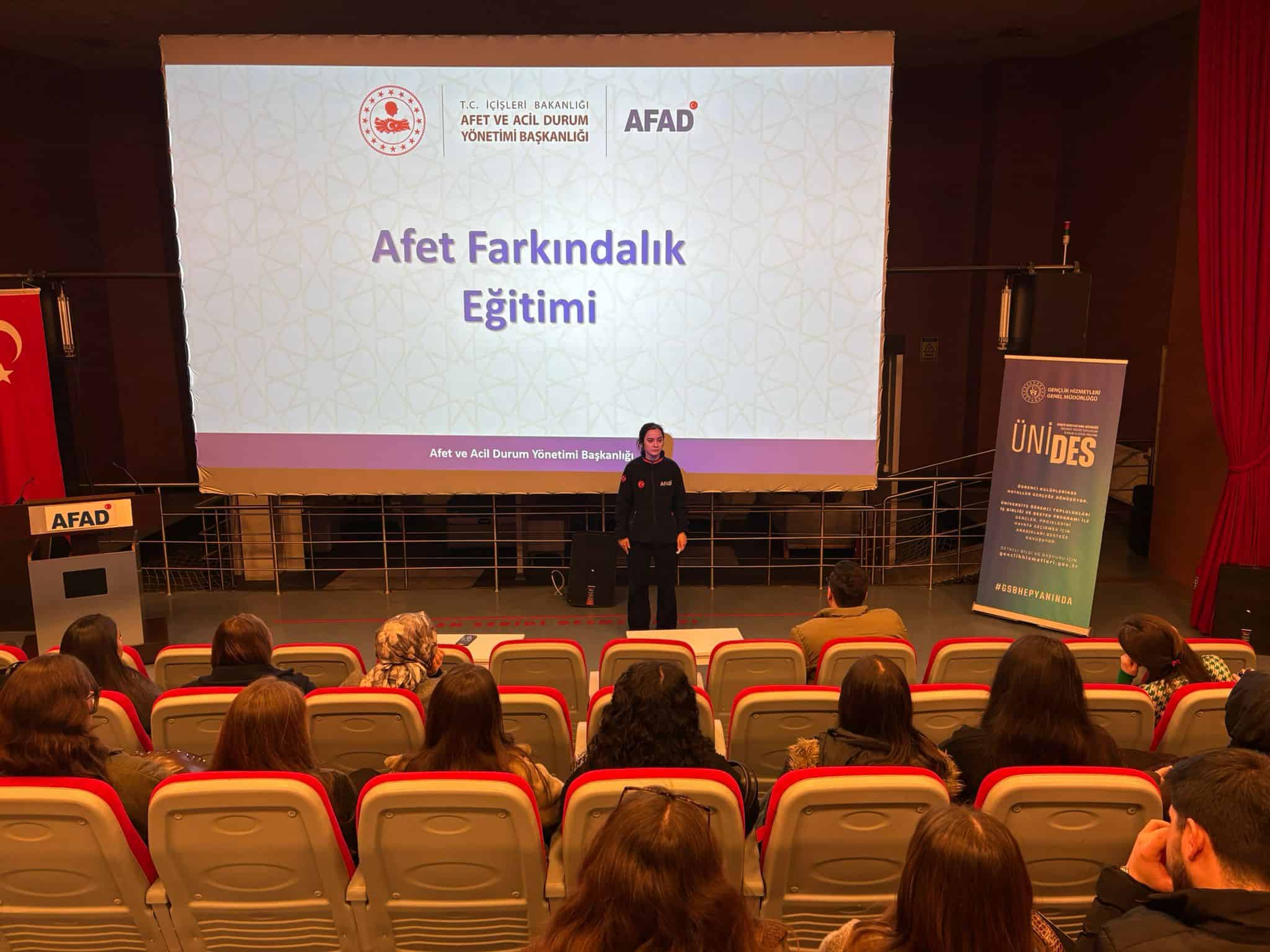 Sıfırdan Zirveye Girişimcilik Topluluğu Öğrencilerine AFAD’da Uygulamalı Afet Bilinci Eğitimi Verildi