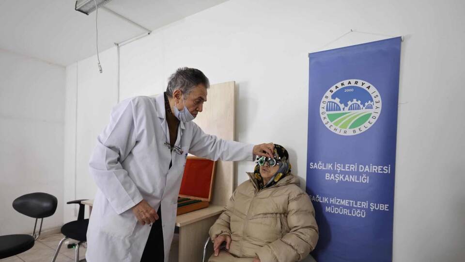 Büyükşehir Belediyesi'nden Huzurevi Sakinlerine Tıp Merkezi'nde Sağlık ve Destek Hizmeti