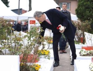Başkan Yusuf Alemdar, Çanakkale Zaferi’nin 111. Yılında Şehitleri Anma Törenine Katıldı