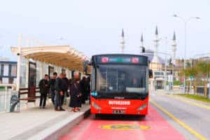 Sakarya’da 23 Nisan’da ADARAY, Metrobüs ve Belediye Otobüsleri Vatandaşlara Ücretsiz Olacak