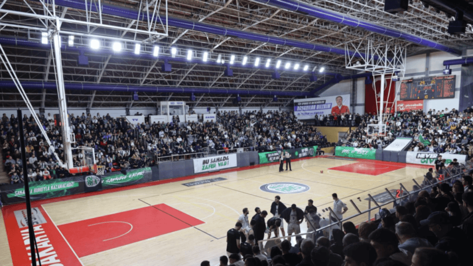 Sakarya Büyükşehir Basketbol, Play-Off Yarı Finalinde Kütahya Belediyesi ile Karşılaşıyor