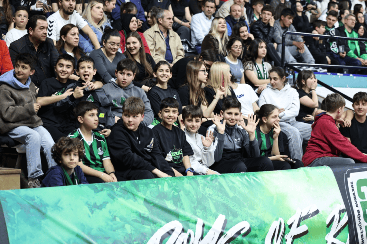 Sakarya Büyükşehir Basketbol Takımı, Yarı Final Serisine Kütahya Karşısında Farklı Başladı