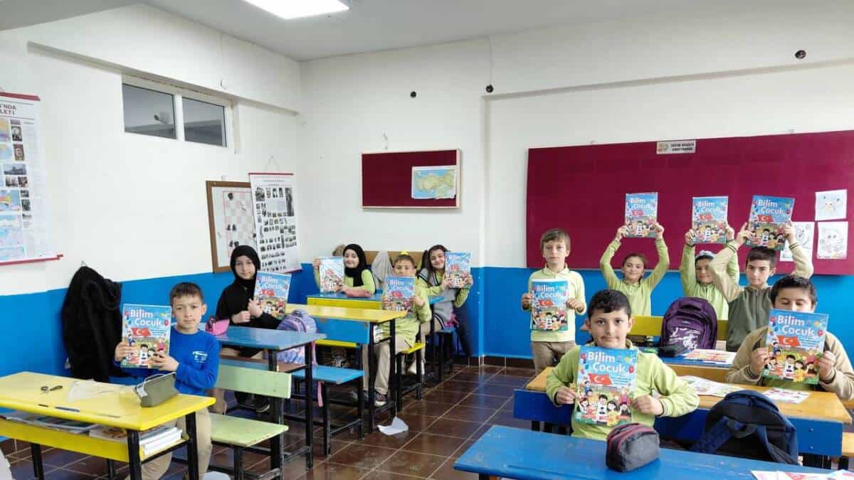 Sakarya’da Bilim Tohumları Projesiyle Kırsaldaki Öğrenciler Bilimle Buluşuyor