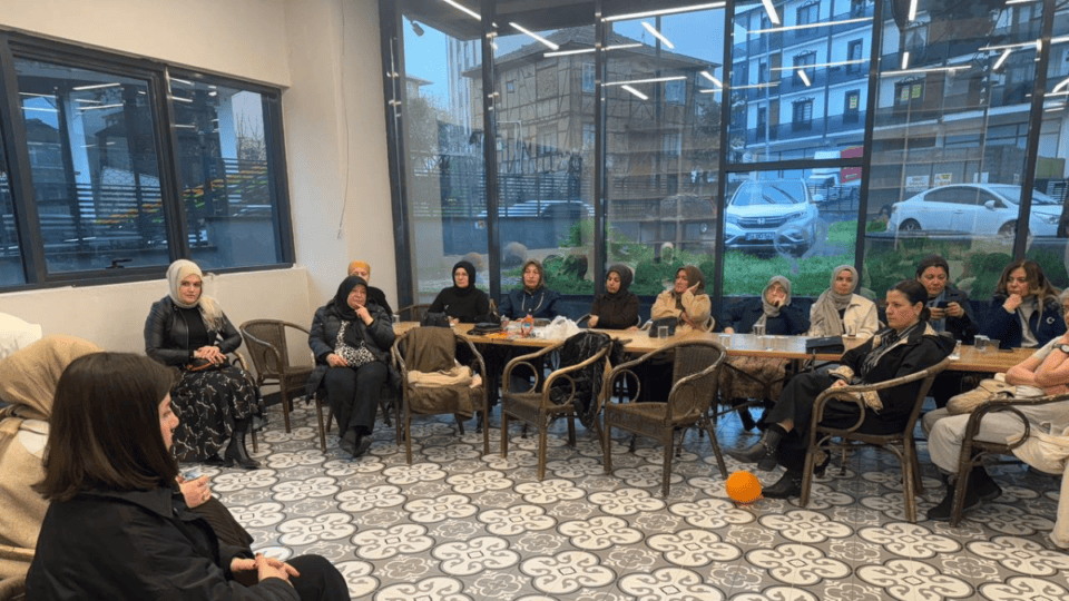 Kadın Kadına Projesi Kocaali’de Kadınlara Yönelik Farkındalık Faaliyetleriyle Devam Ediyor