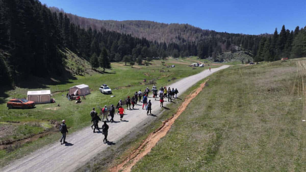 Pamukova’daki İnönü ve Ercova Yaylalarında Doğaseverler İlkbahar Yürüyüşünde Buluştu