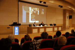 Prof. Dr. Mahmut Erol Kılıç, Sakarya’da Kendini Tanıma ve Anlam Üzerine Konuştu