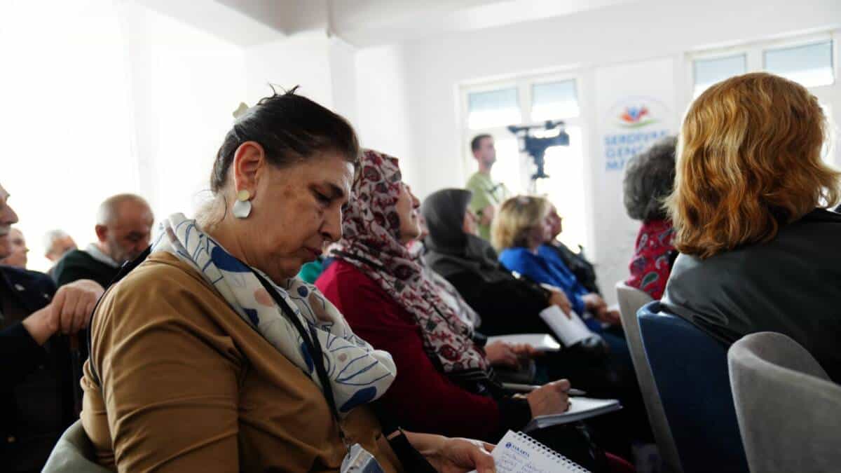 Sakarya Üniversitesi'nde İleri Yaş Bireyler İçin Yaşam Boyu Öğrenme Akademisi Eğitimleri Başladı