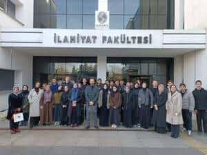 Sakarya’daki Liselilere Üniversite ve Girişimcilik Deneyimi Sunan Proje Tamamlandı