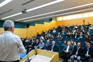 Sakarya Üniversitesi’nde Dijitalleşme ve Ulusal Güvenlikte Yeni Riskler ile 5G-6G Dönüşümü Tartışıldı