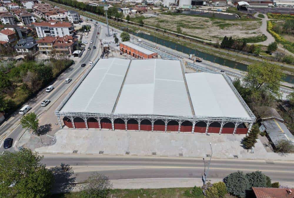 Serdivan Arabacıalanı Yeni Pazar Alanı Projesinde Çevreci ve Modern Donatılarla ’lik Tamamlanma Açıklandı