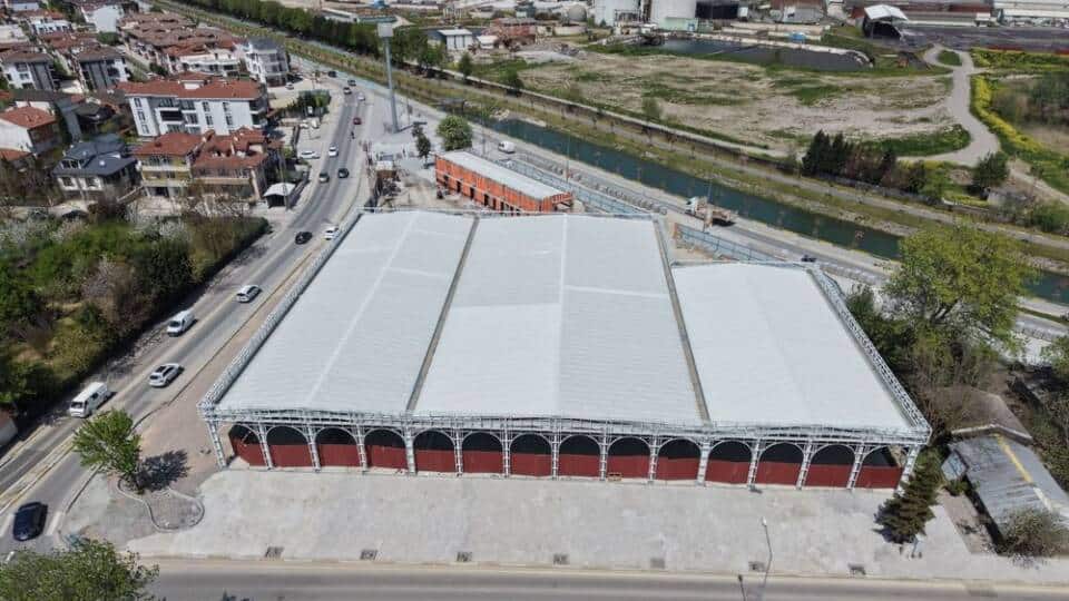 Serdivan Arabacıalanı Yeni Pazar Alanı Projesinde Çevreci ve Modern Donatılarla ’lik Tamamlanma Açıklandı