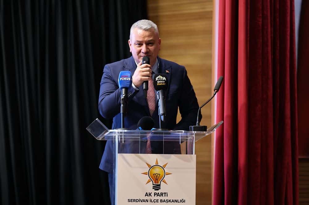Serdivan’da Son İki Yılda Hayata Geçirilen Hizmetler ve Projeler Toplantıda Değerlendirildi