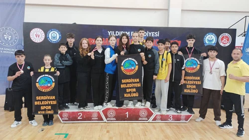 Serdivanlı Karate Takımından Bursa Şampiyonasında 6 Madalya Başarısı
